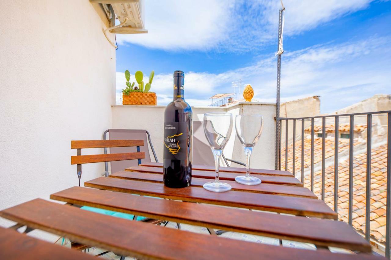 تْشيفالو Il Terrazzino Holiday Home المظهر الخارجي الصورة