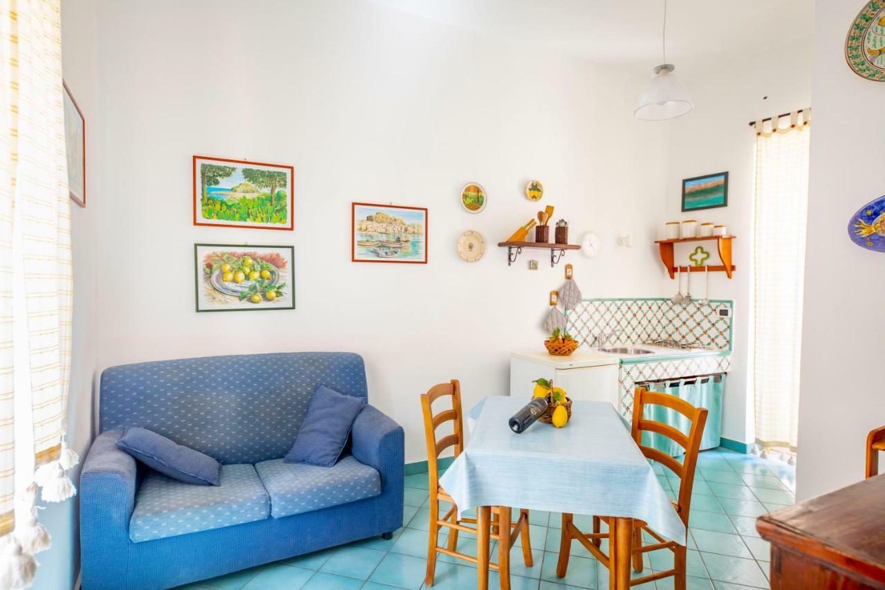 تْشيفالو Il Terrazzino Holiday Home المظهر الخارجي الصورة