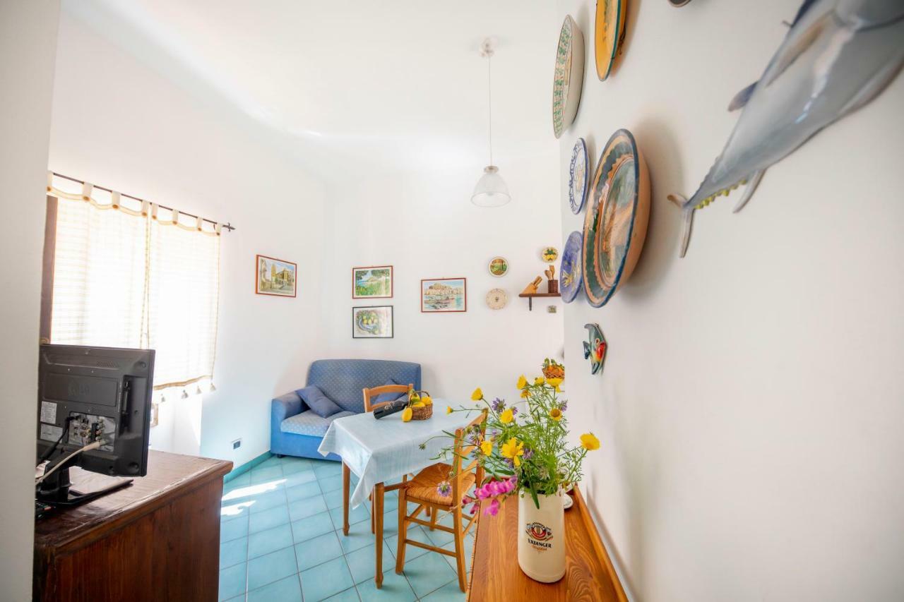 تْشيفالو Il Terrazzino Holiday Home المظهر الخارجي الصورة