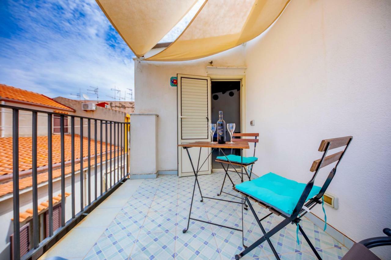 تْشيفالو Il Terrazzino Holiday Home المظهر الخارجي الصورة